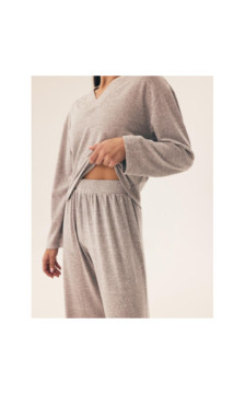 Henderson Ladies kostiumas