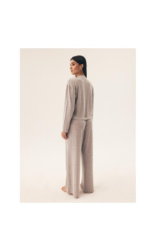 Henderson Ladies kostiumas