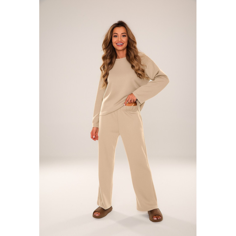 De Lafense kostiumas