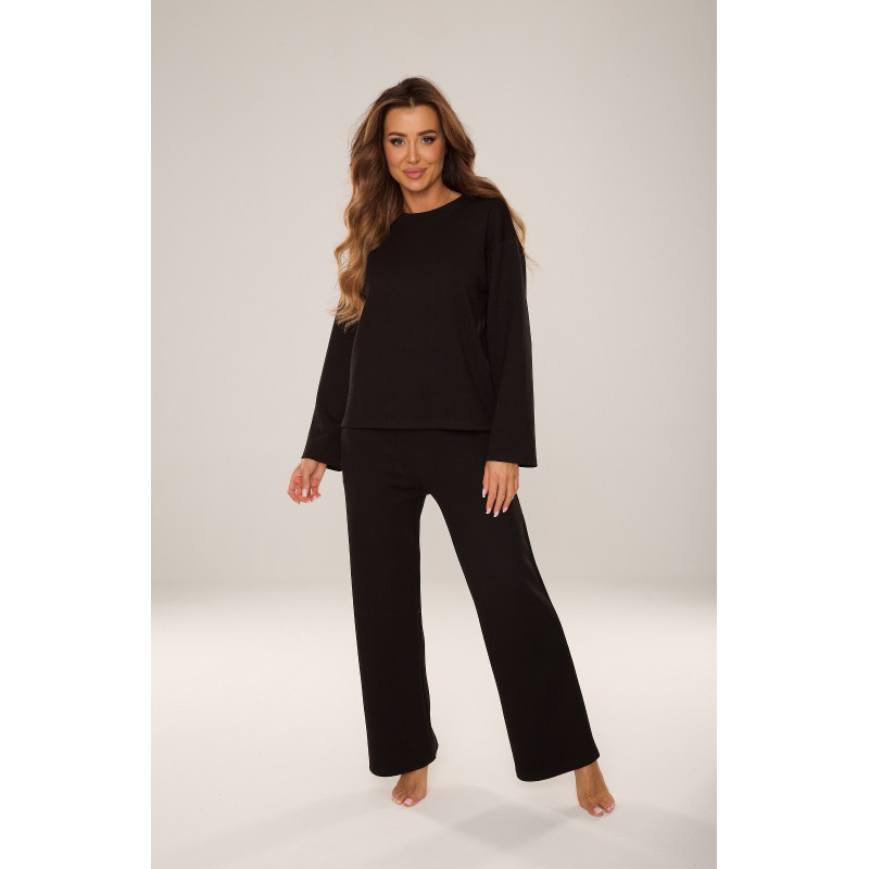 De Lafense kostiumas