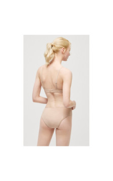 Ysabel Mora kelnaitės