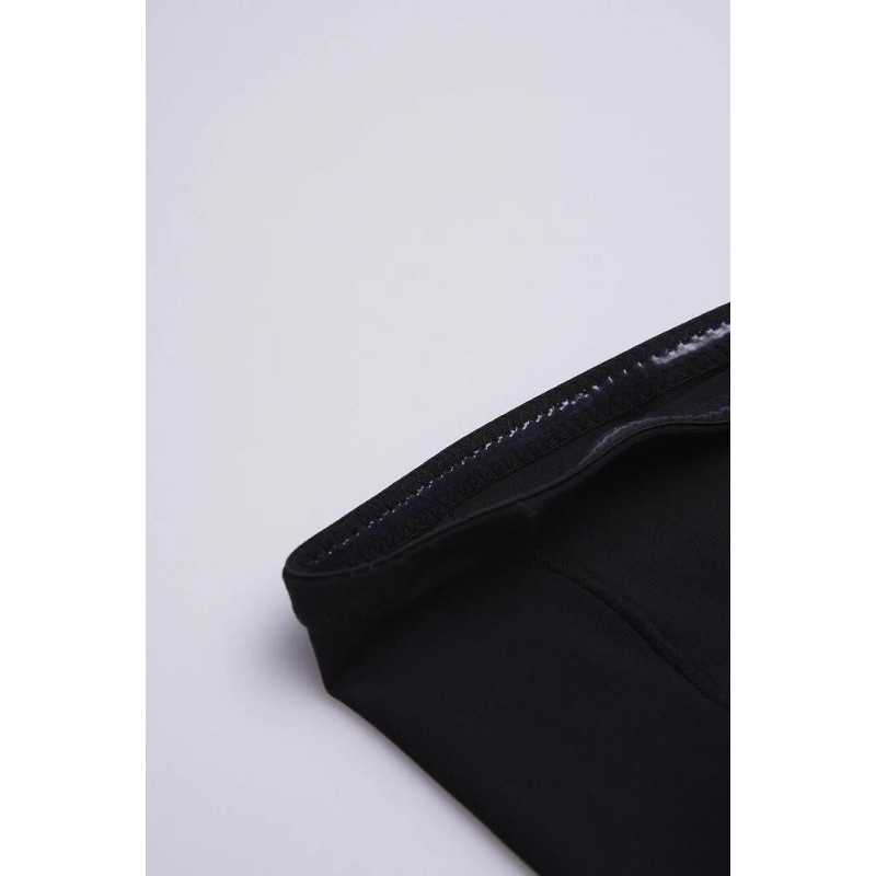 Ysabel Mora liekninančios kelnaitės