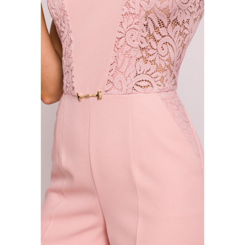 M866 Kombinezon z koronkowymi wstawkami - pudrowy