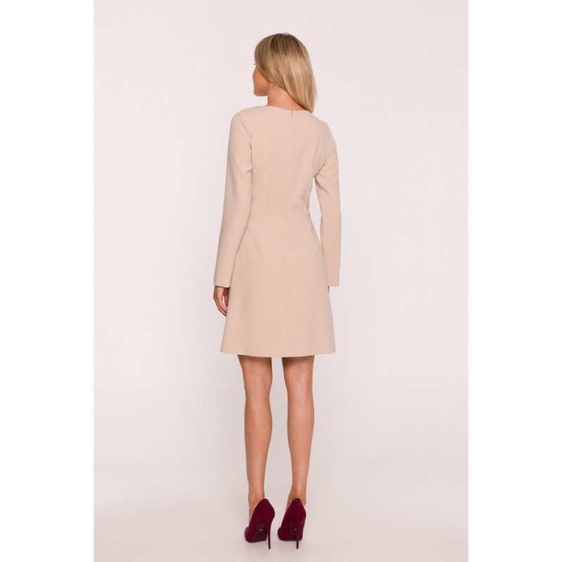 S419 Sukienka z ozdobnymi guzikami w talii - beżowa