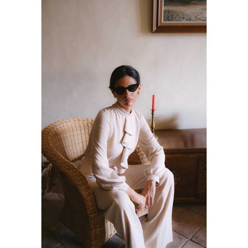 S420 Kombinezon z żabotem - beżowy