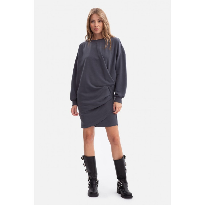 B298 Sukienka dzianinowa z zakładkami - stalowa