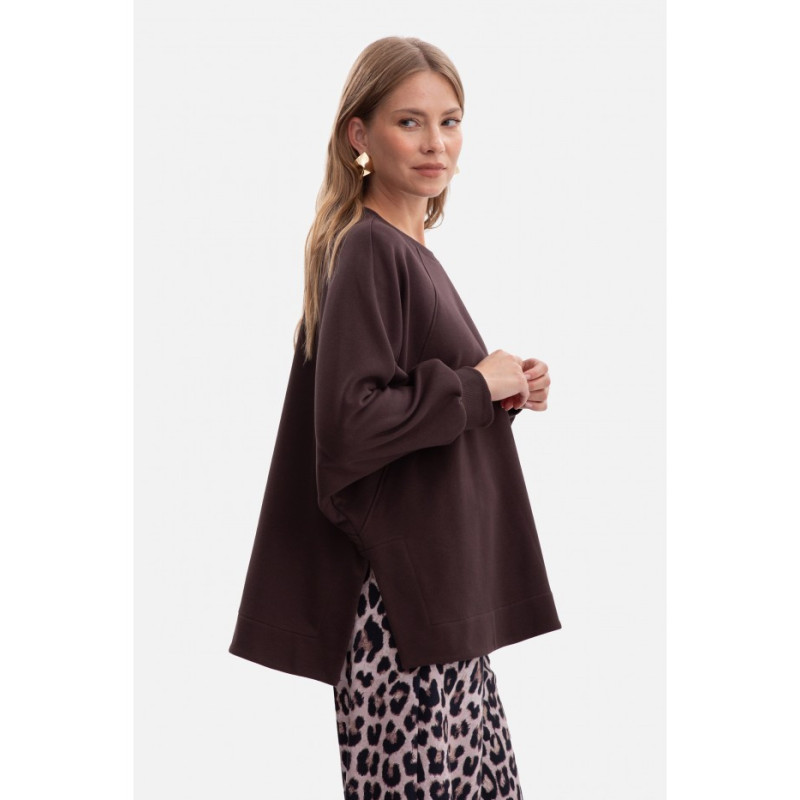 B306 Bluza oversize z rozcięciami - gorzka czekolada