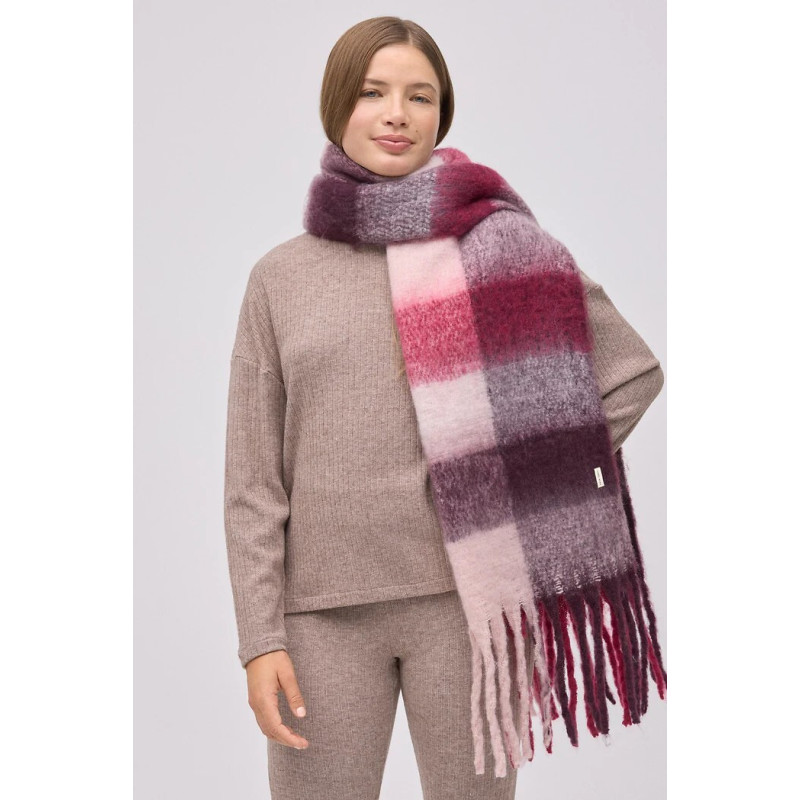 Ysabel Mora šalikas