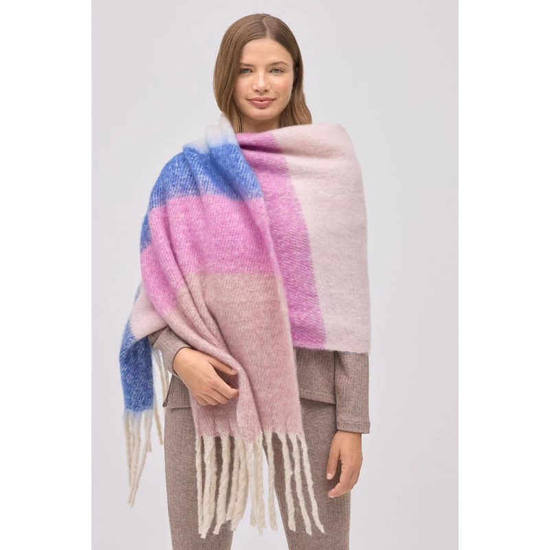 Ysabel Mora šalikas