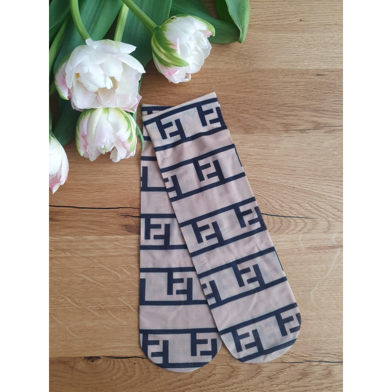 Magnetis moteriškos kojinės su likra