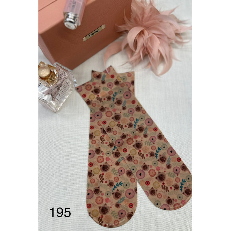 Magnetis moteriškos kojinės su likra