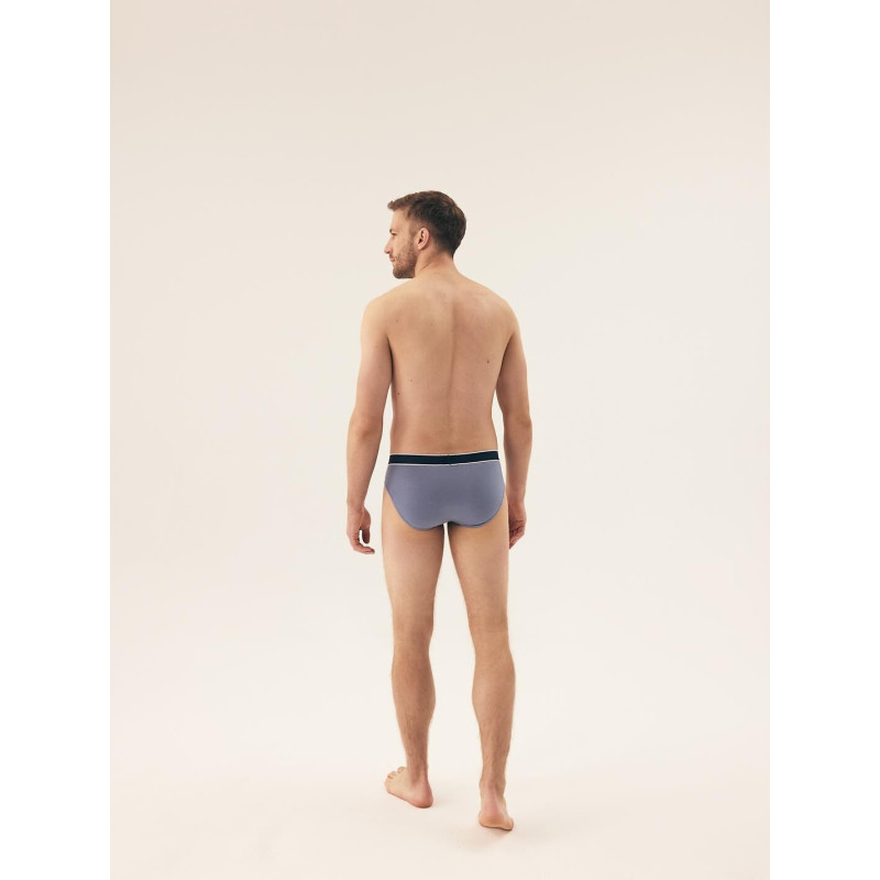 Henderson kelnaitės