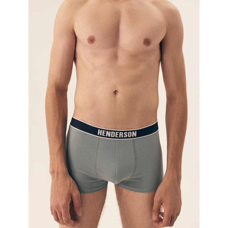 Henderson kelnaitės