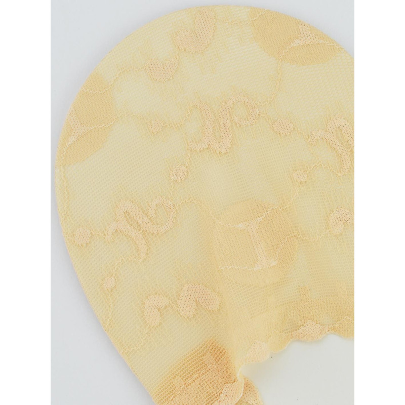 Noviti kojinės iki kauliukų