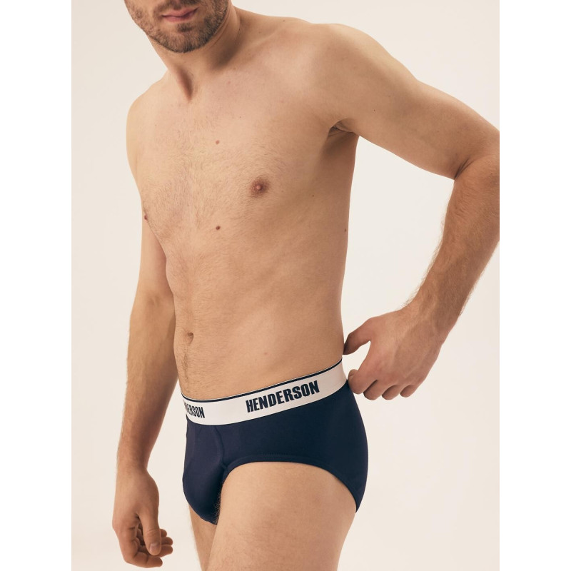 Henderson kelnaitės