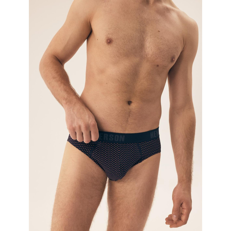 Henderson kelnaitės