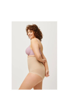 Ysabel Mora liekninančios kelnaitės