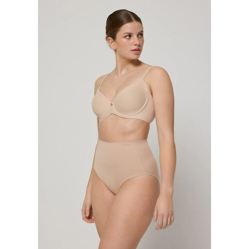 Ysabel Mora liekninančios kelnaitės