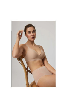 Ysabel Mora kelnaitės