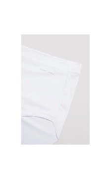 Ysabel Mora kelnaitės