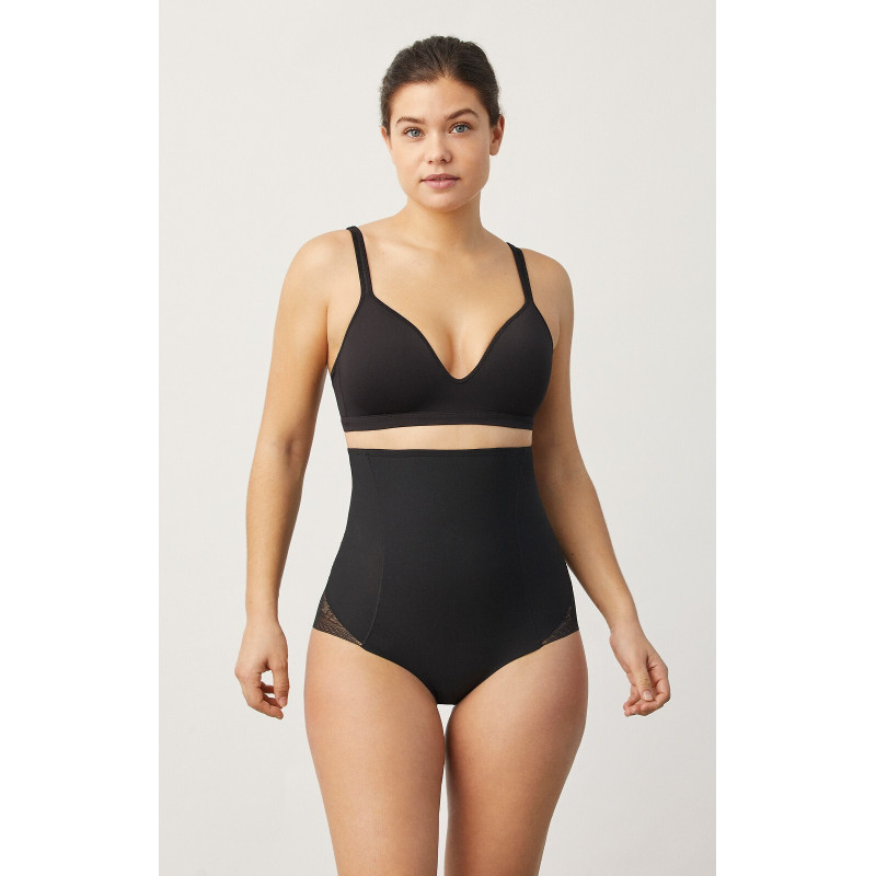 Ysabel Mora liekninančios kelnaitės