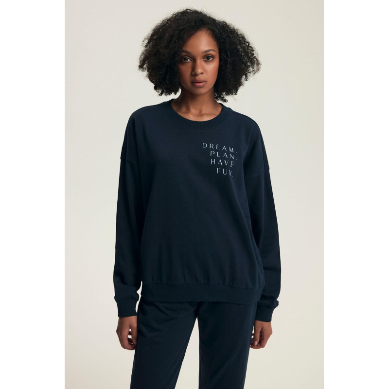 Henderson Ladies kostiumas