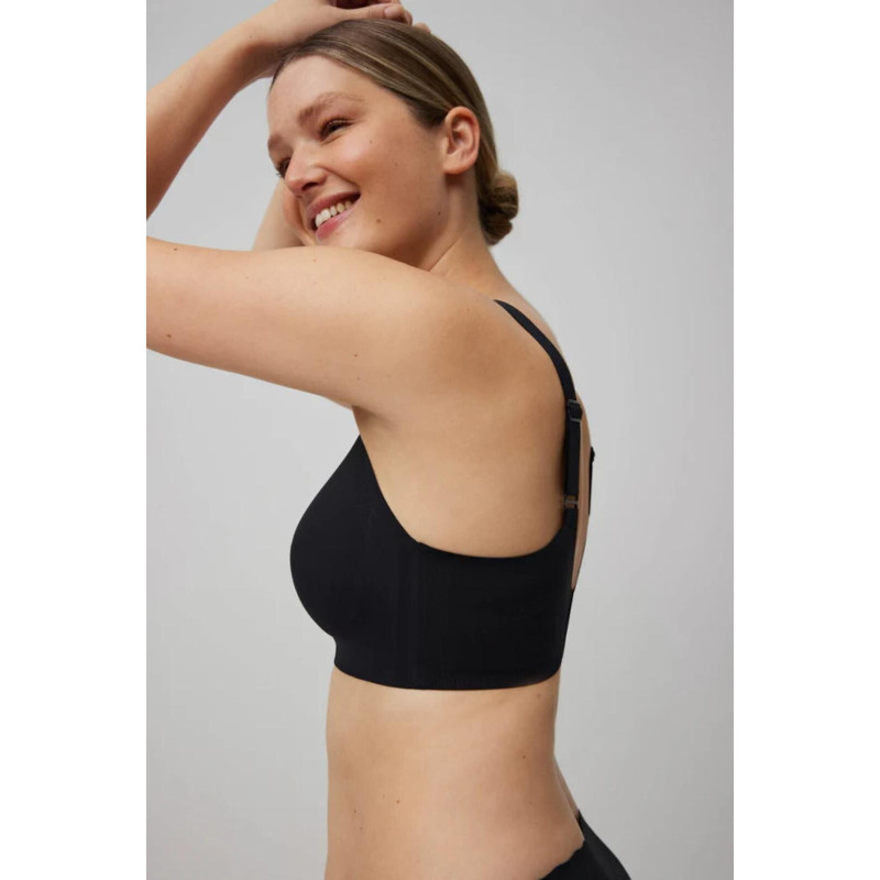 Ysabel Mora besiūlė palaidinė