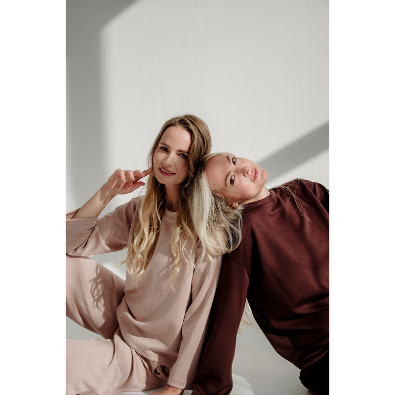 De Lafense kostiumas