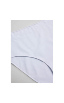 Ysabel Mora kelnaitės