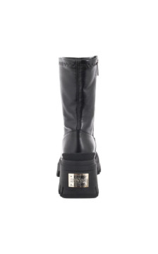 Carinii Czarne B10021-E50-000-000-F48 (CI801-a) batai