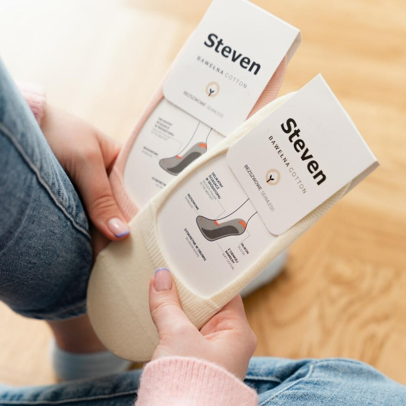 Steven kojinės iki kauliukų