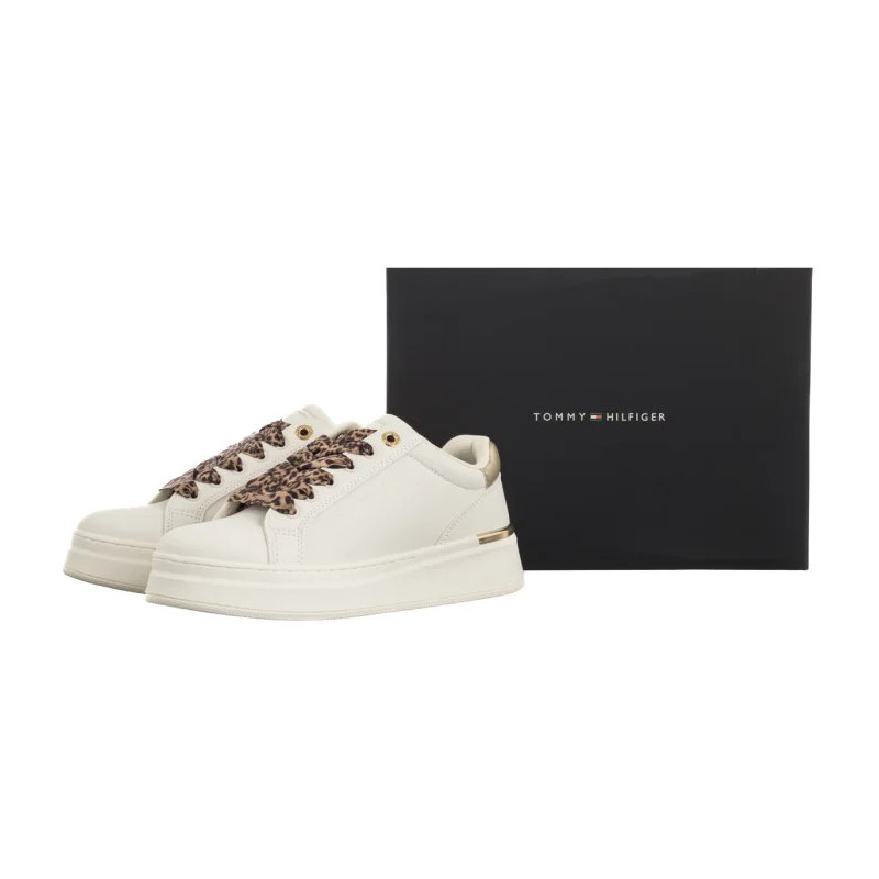 Tommy Hilfiger Low Cut Lace-Up Sneaker Off White/Platinum T3A9-34255-1355X024 (TH1453-a) sportiniai bateliai
