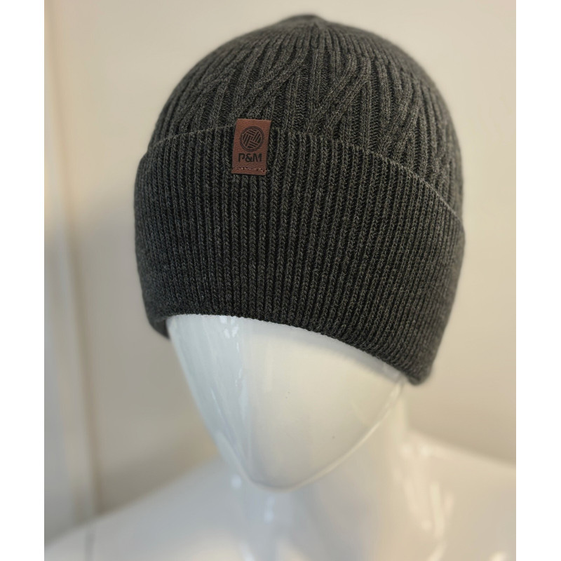 P&M Clothing kepurė