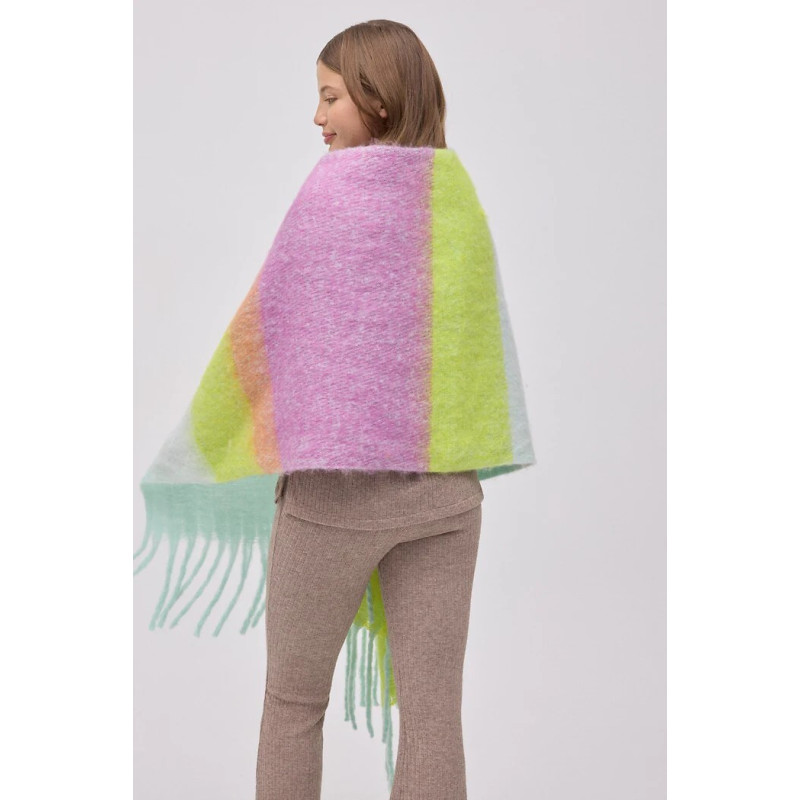 Ysabel Mora šalikas