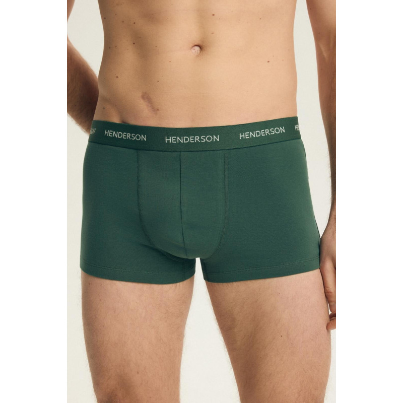 Henderson kelnaitės