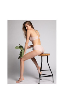 Lama besiūlės kelnaitės