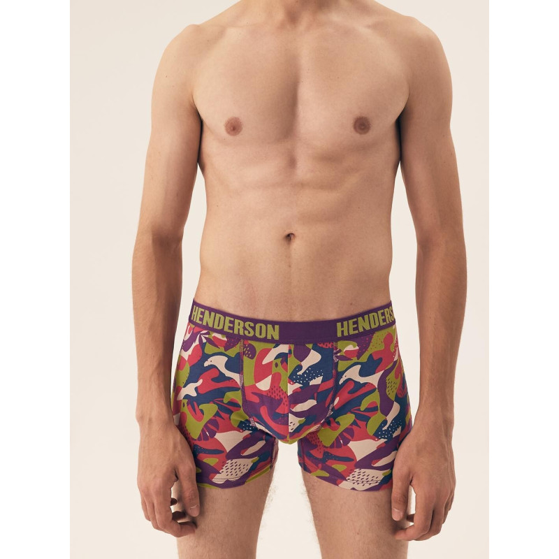 Henderson kelnaitės