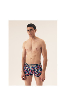 Henderson kelnaitės