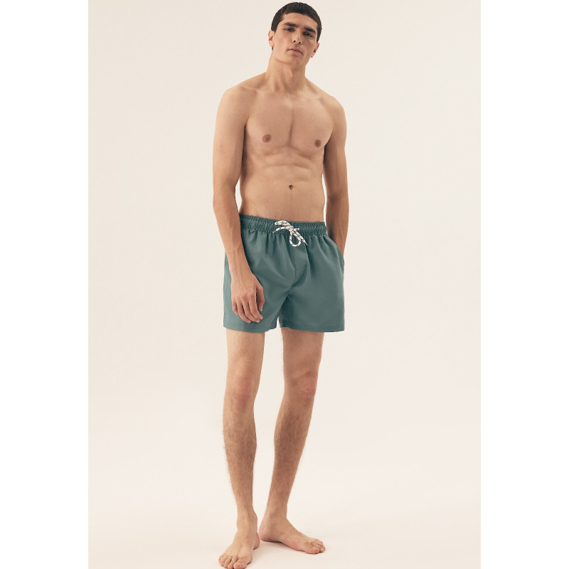 Henderson maudymosi šortai