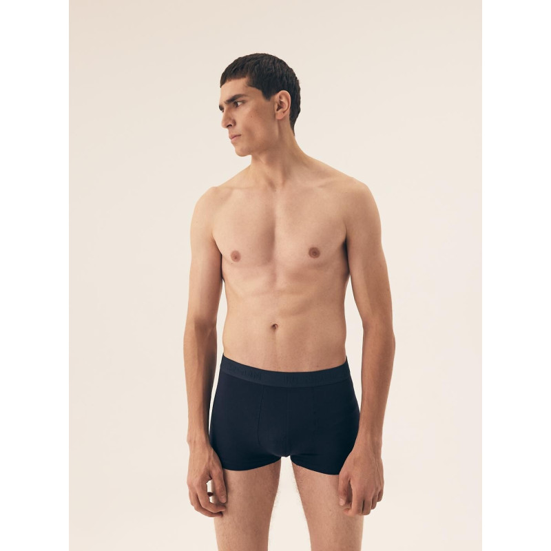 Henderson kelnaitės