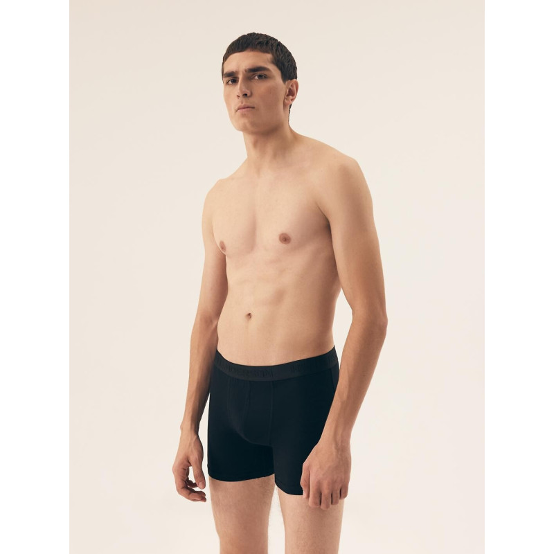 Henderson kelnaitės