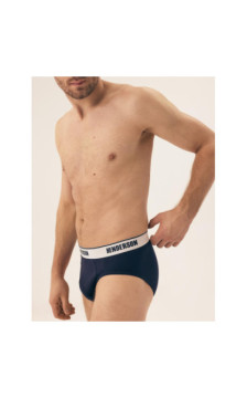 Henderson kelnaitės