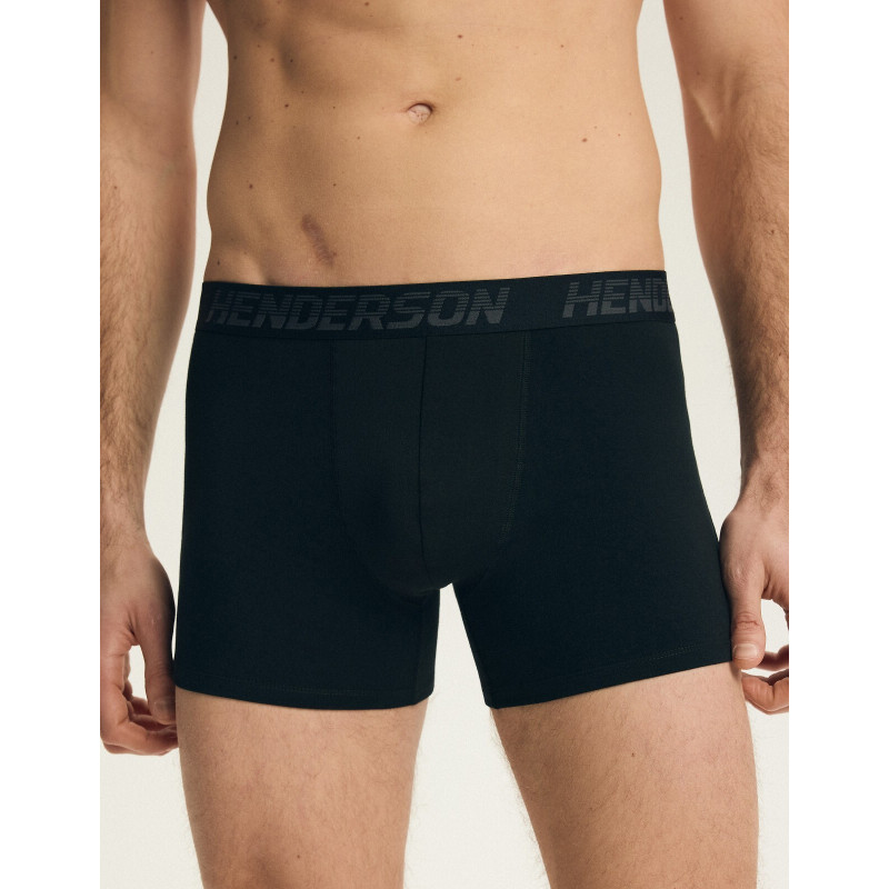 Henderson kelnaitės