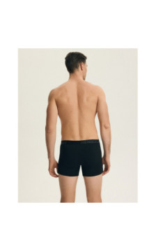 Henderson kelnaitės