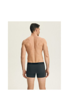 Henderson kelnaitės