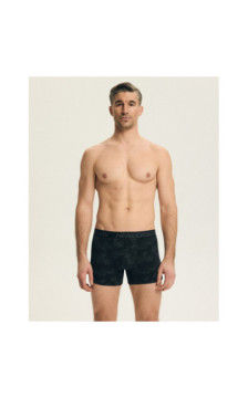 Henderson kelnaitės