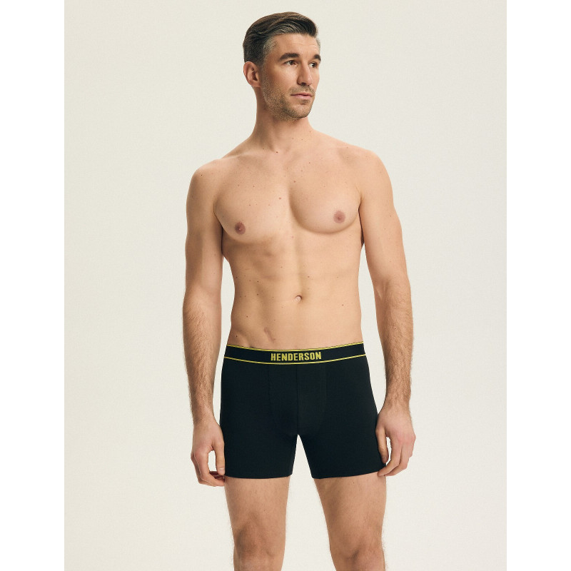 Henderson kelnaitės