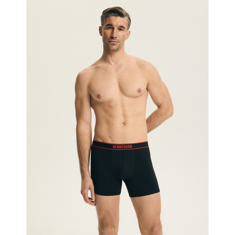 Henderson kelnaitės