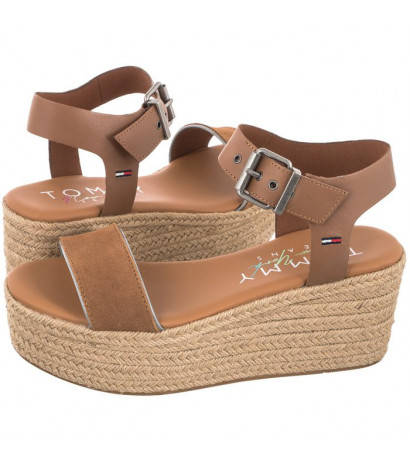 tommy hilfiger cognac sandals